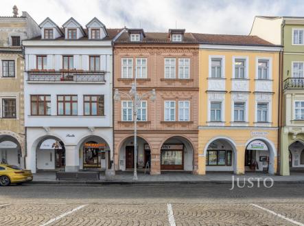 Prodej - obchodní prostor, 301 m²