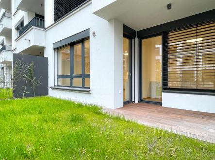 Pronájem bytu, 2+kk, 90 m²