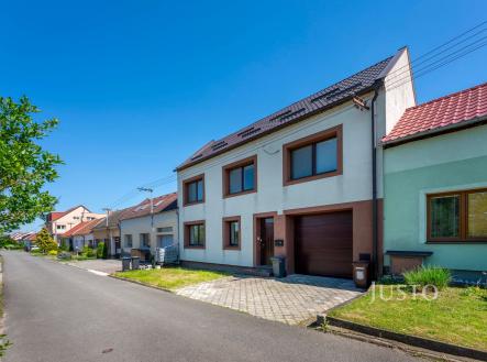 Prodej - dům/vila, 246 m²