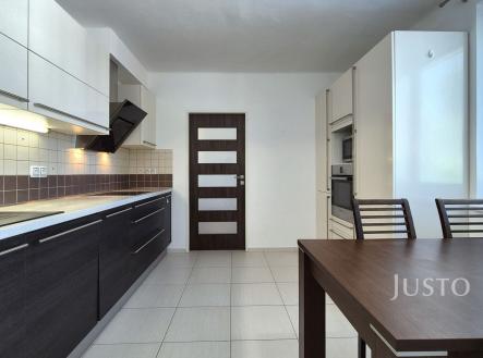 Pronájem bytu, 3+1, 84 m²