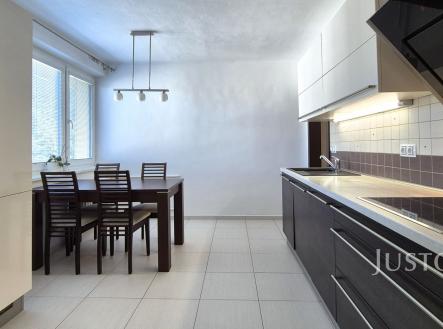 Pronájem bytu, 3+1, 84 m²