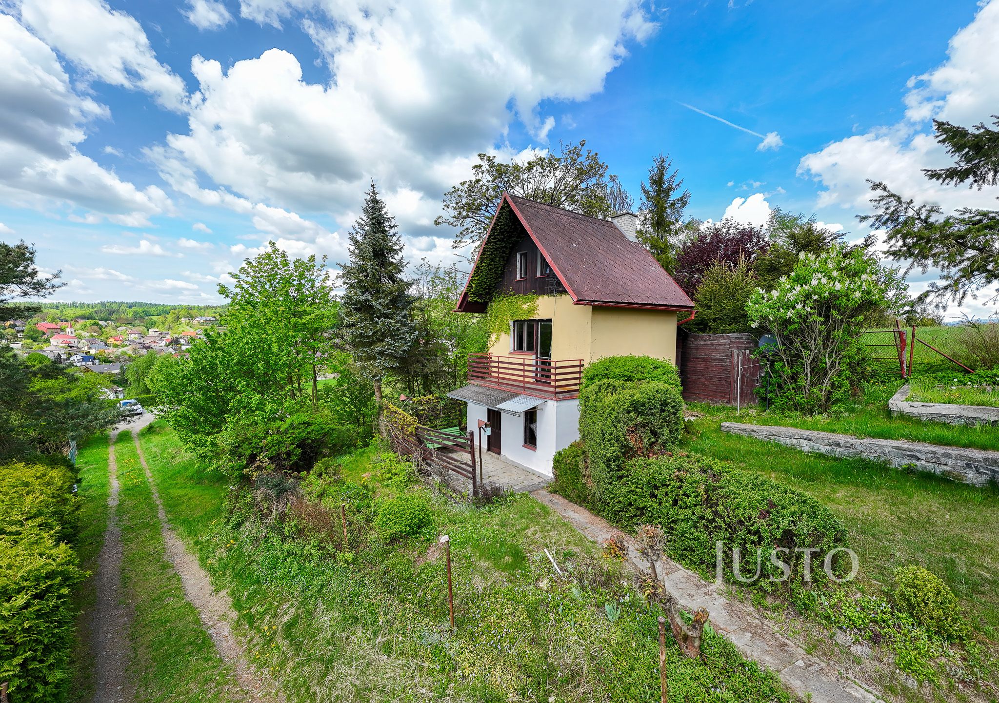 Prodej chatky 27 m², Kosov s pozemkem 653 m²