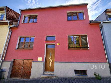Prodej - dům/vila, 252 m²