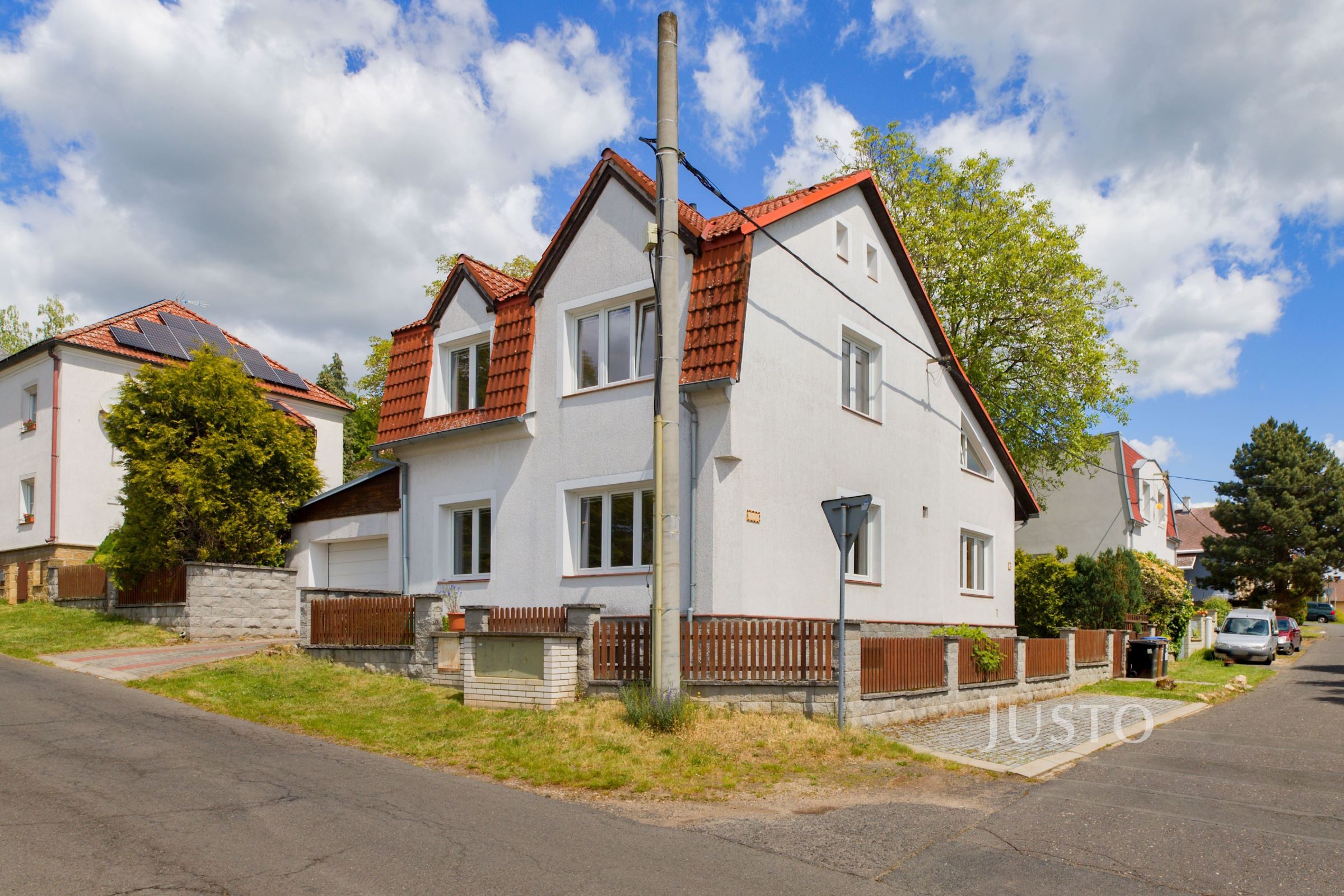 Prodej rodinného domu 162 m², zahrada 248 m² a garáž