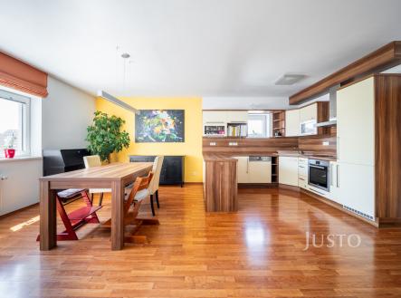Prodej bytu, 3+kk, 96 m²