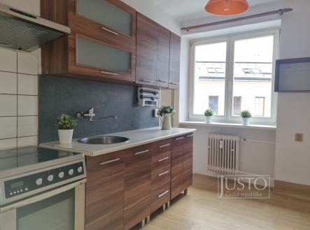 Pronájem bytu, 3+1, 98 m²