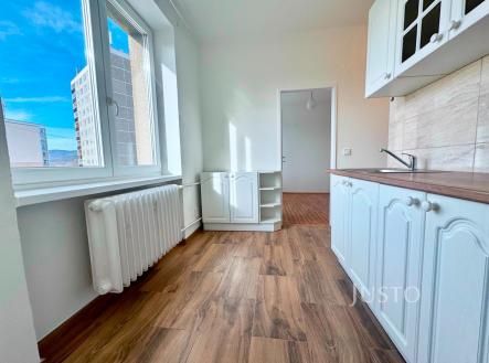 Pronájem bytu, 2+1, 56 m²