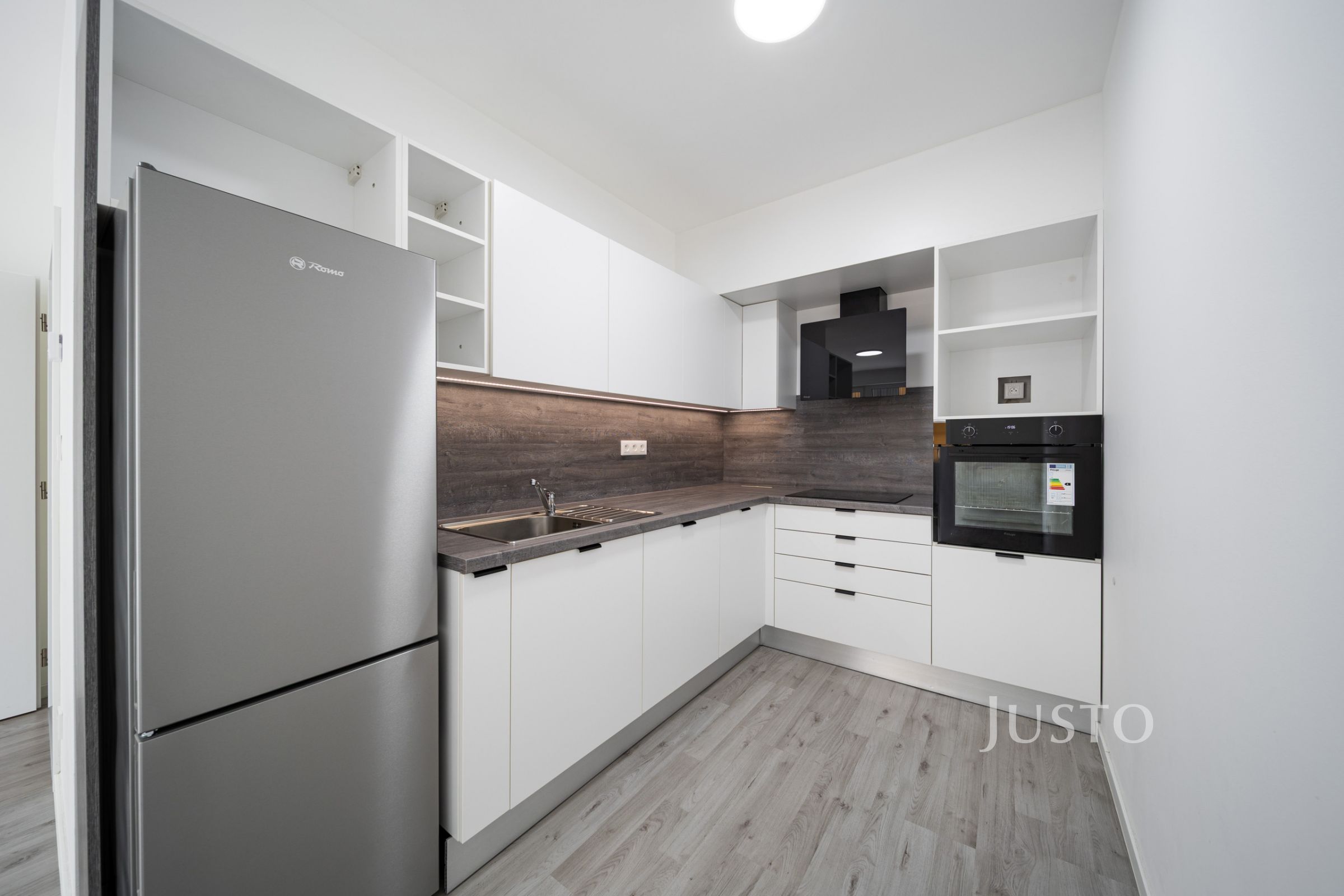 Prodej 2+kk, 50 m², parkovací stání, České Budějovice