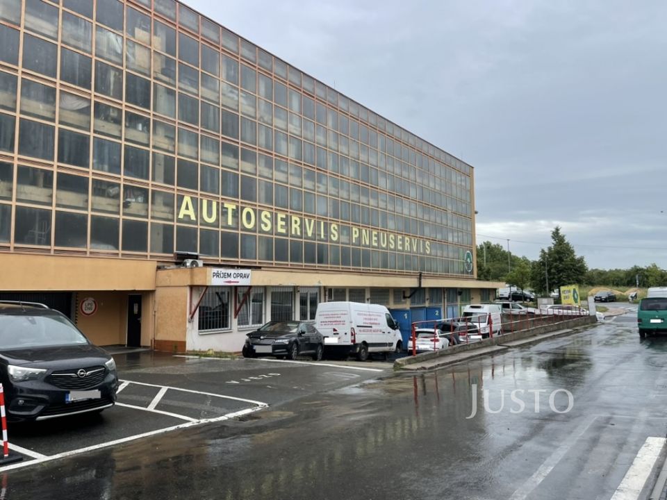Podnájem parkovacího stání