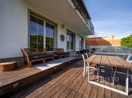 Prodej - dům/vila, 233 m²