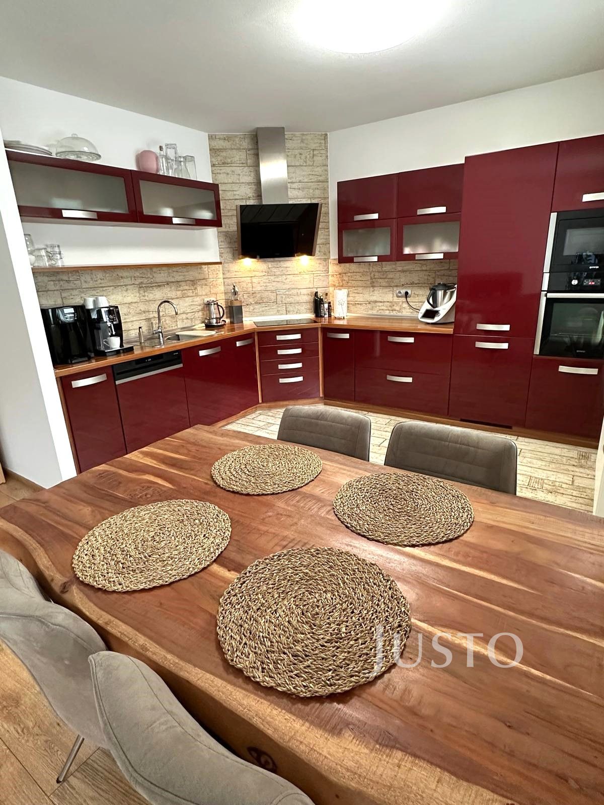 Pronájem 3+kk, 89,8 m² Písek - Karla Boromejského