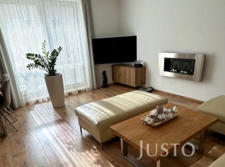 Pronájem bytu, 3+kk, 89,8 m²