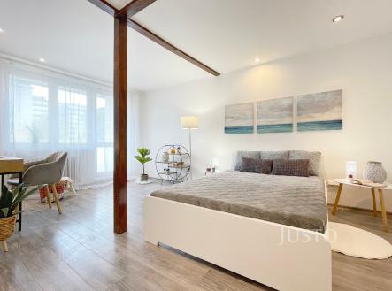 Prodej bytu, 2+kk, 60 m²