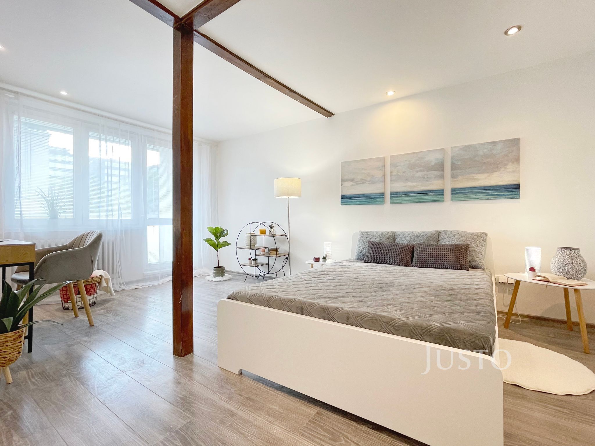 Prodej bytu 2+kk s lodžií a sklepem, 51 m², Praha 4 - Michle