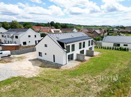 Prodej bytu, 5+kk, 137 m²