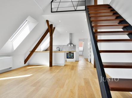 Pronájem bytu, 3+kk, 88 m²