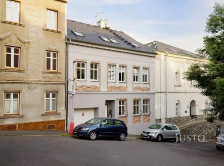 Prodej - dům/vila, 300 m²