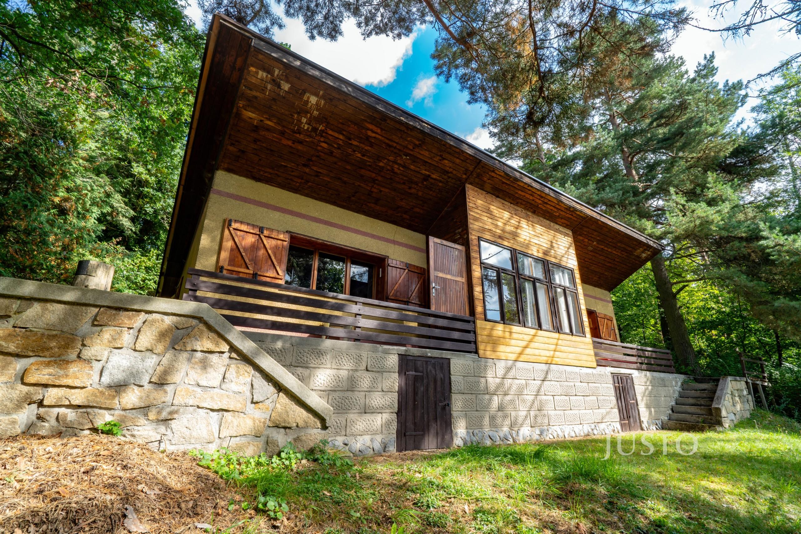 Prodej chaty 60 m² s pozemkem 184 m²