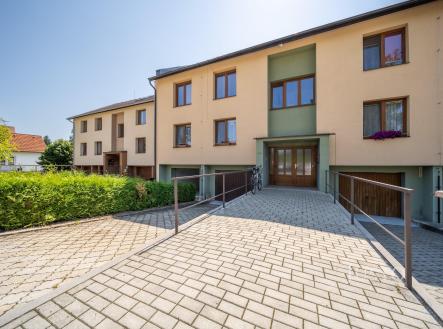 Pronájem bytu, 4+1, 150 m²