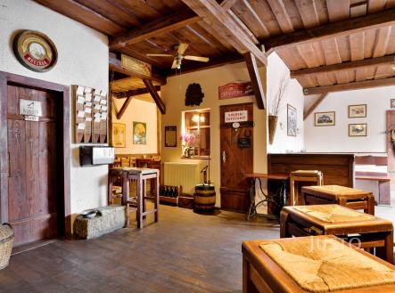Prodej - restaurace, 82 m²