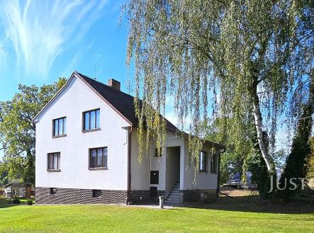 Prodej - dům/vila, 243 m² obrázek