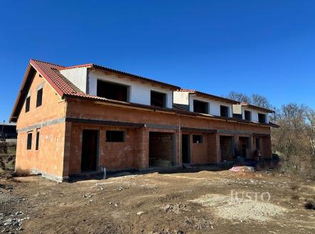 Prodej - dům/vila, 174 m² obrázek