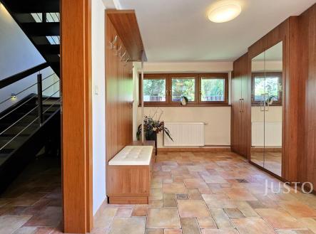 Prodej - dům/vila, 322 m²