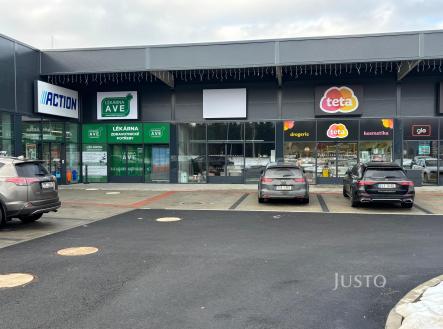 Pronájem - obchodní prostor