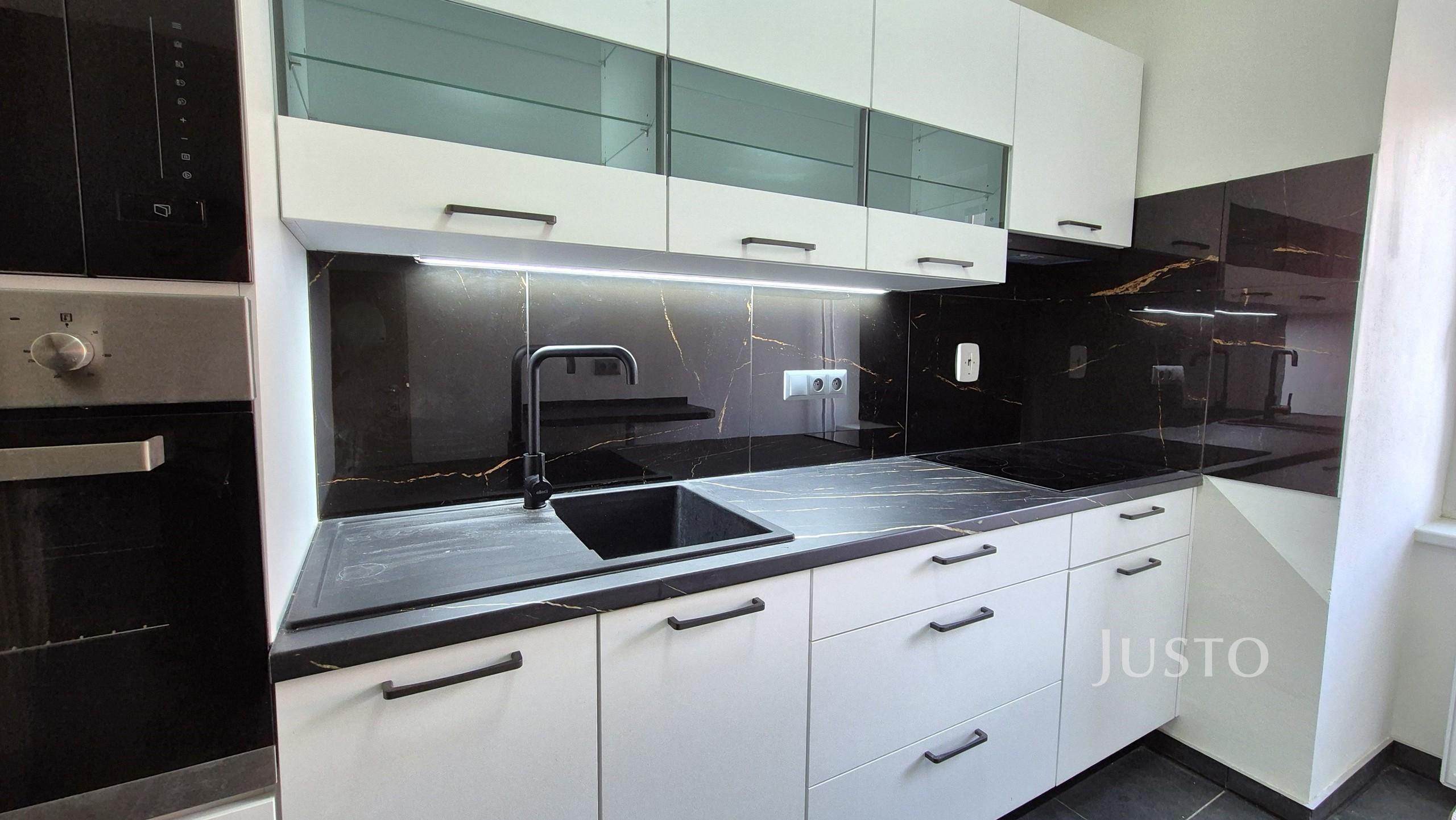 Pronájem 2+1 45 m² + balkón 3 m²