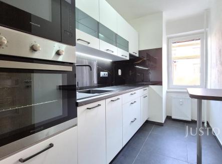 Pronájem bytu, 2+1, 50 m²