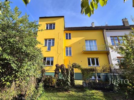 Prodej - dům/vila, 454 m²