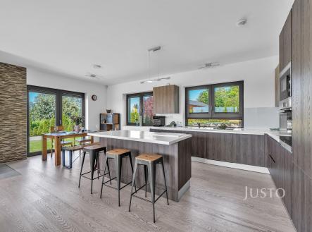 Prodej - dům/vila, 188 m²