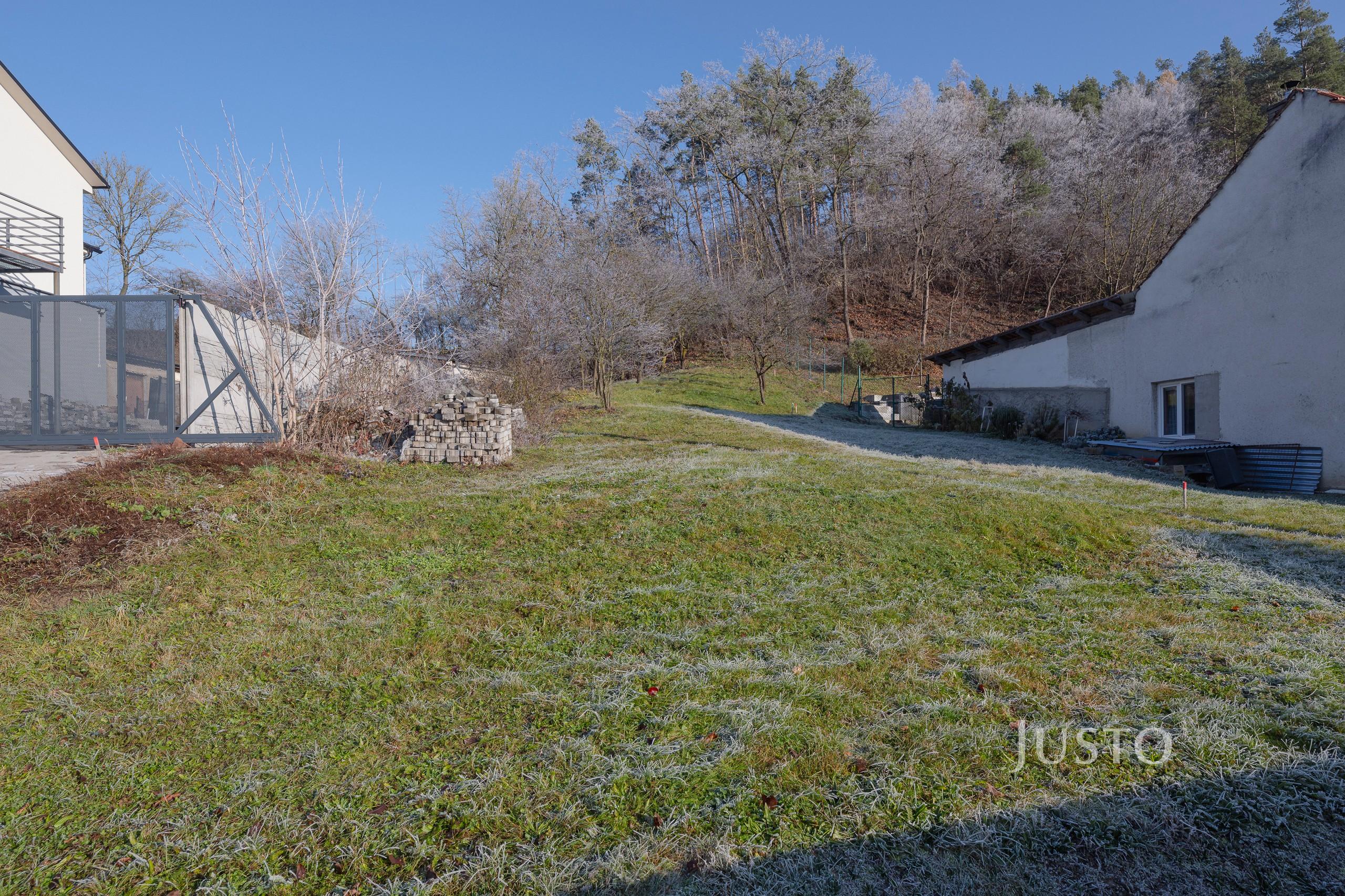 Prodej pozemku 534 m², Veletiny