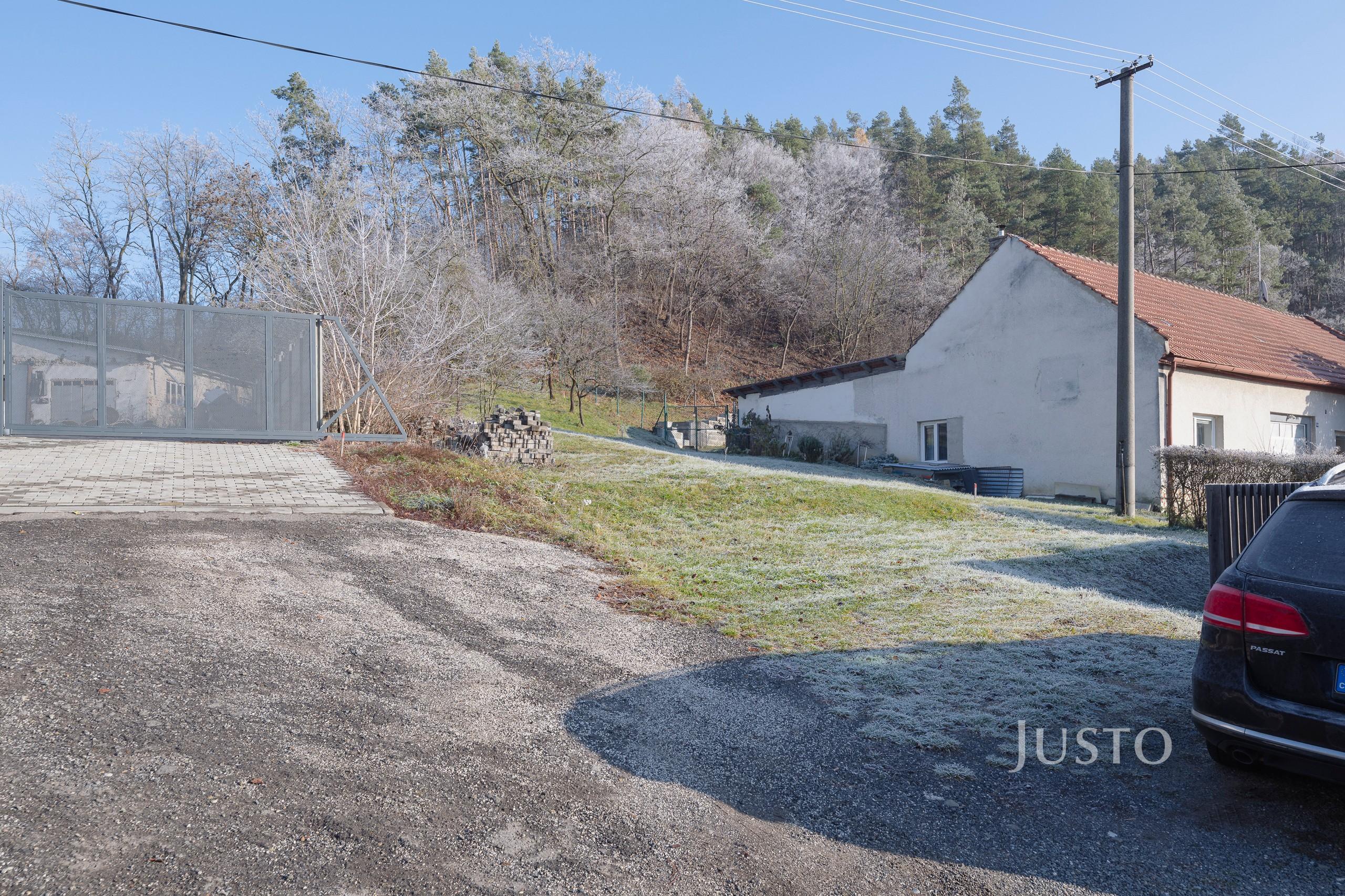 Prodej pozemku 534 m², Veletiny