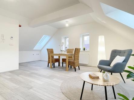 Prodej bytu, 2+kk, 63 m²