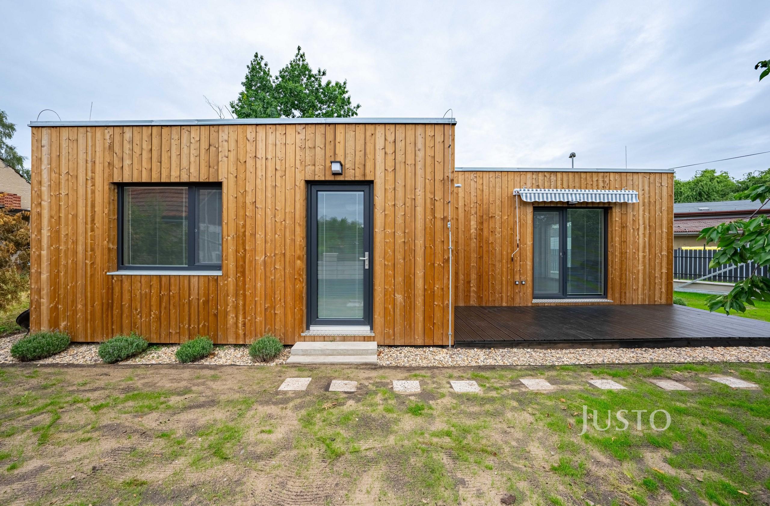 Pronájem rodinného domu 64 m² s pozemkem 352 m²