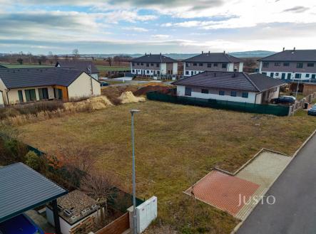 Prodej - pozemek pro bydlení, 742 m²