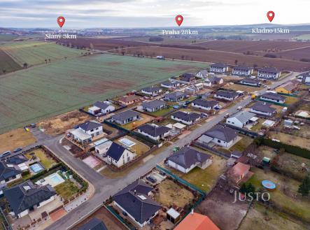 Prodej - pozemek pro bydlení, 742 m²