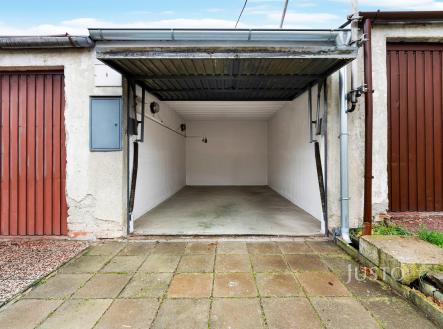 Prodej - malý objekt/garáž