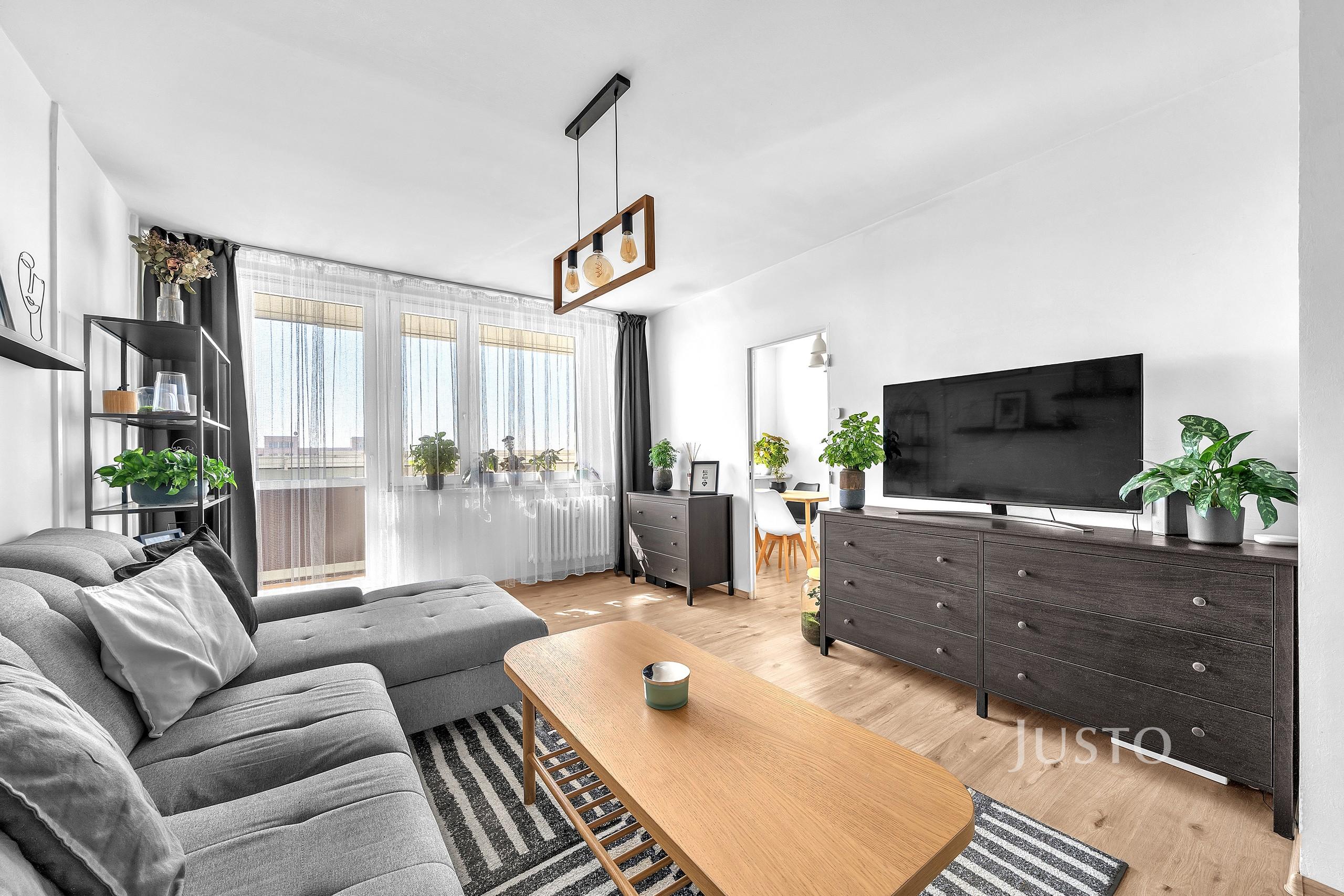 Pronájem 3+1 72 m² + lodžie 7 m²