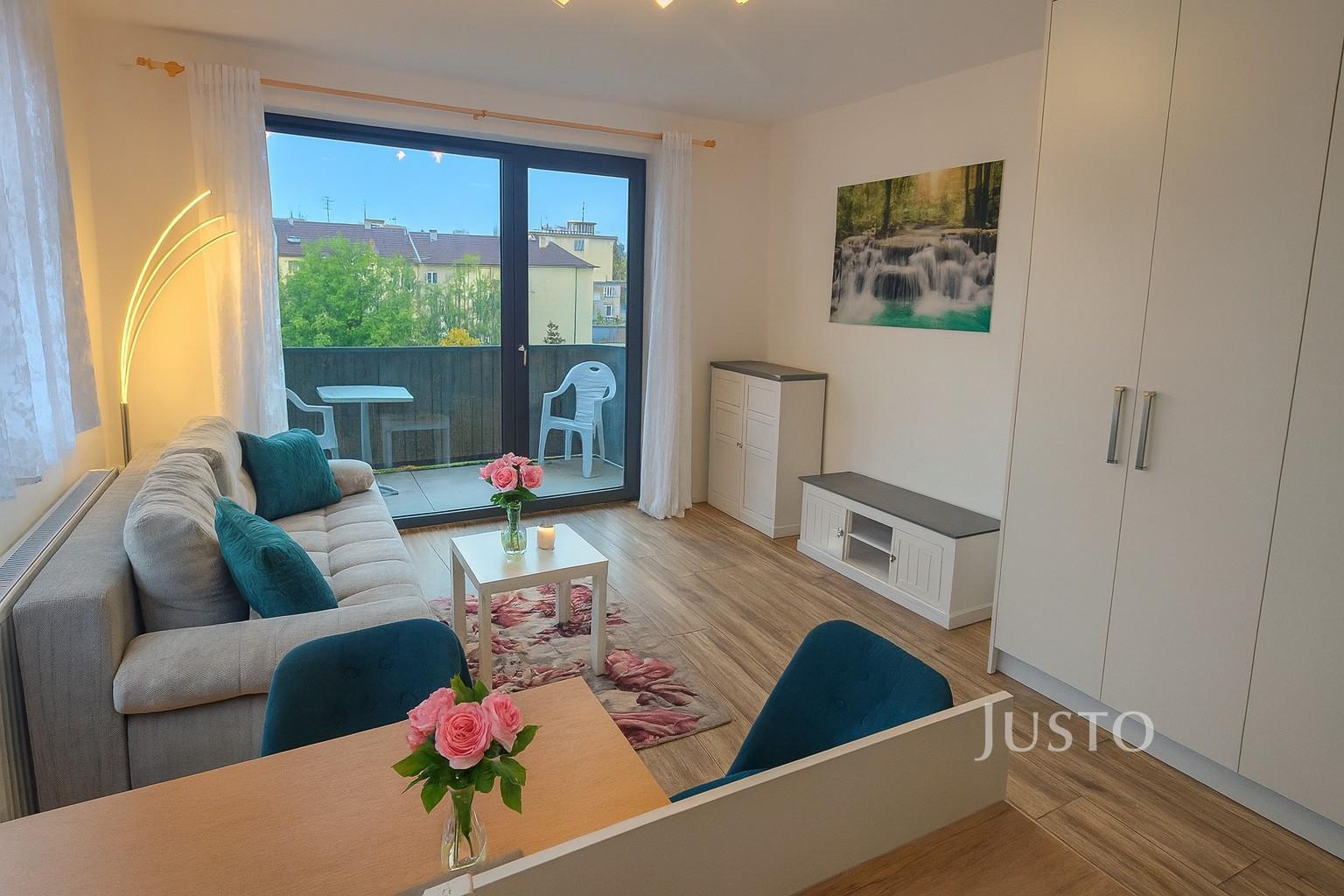 Pronájem 1+kk 32 m² + balkón + parkování