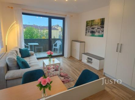 Pronájem bytu, 1+kk, 38 m²