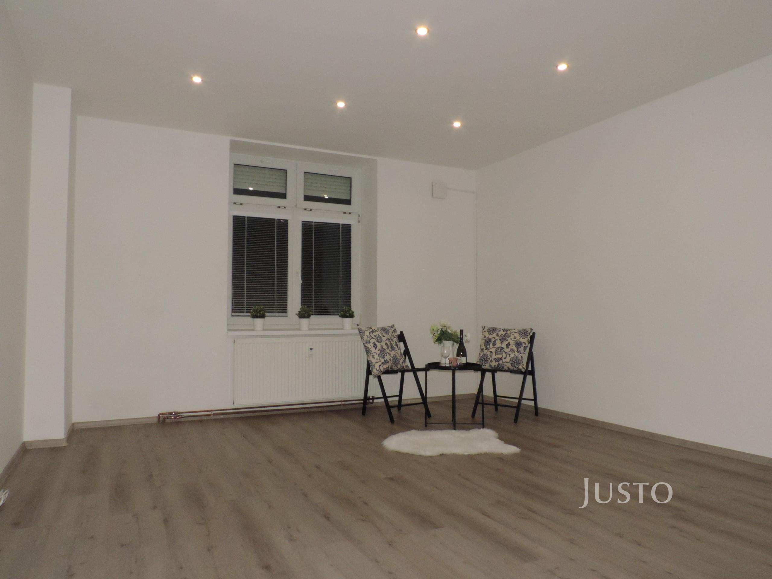 Pronájem 2+1 66 m² + zahrada 300 m² + parkování