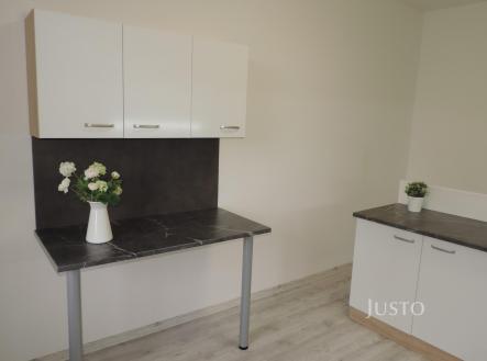 Pronájem bytu, 2+1, 58 m²