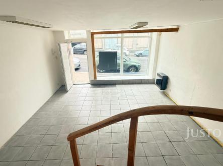 Pronájem - kanceláře, 56 m²