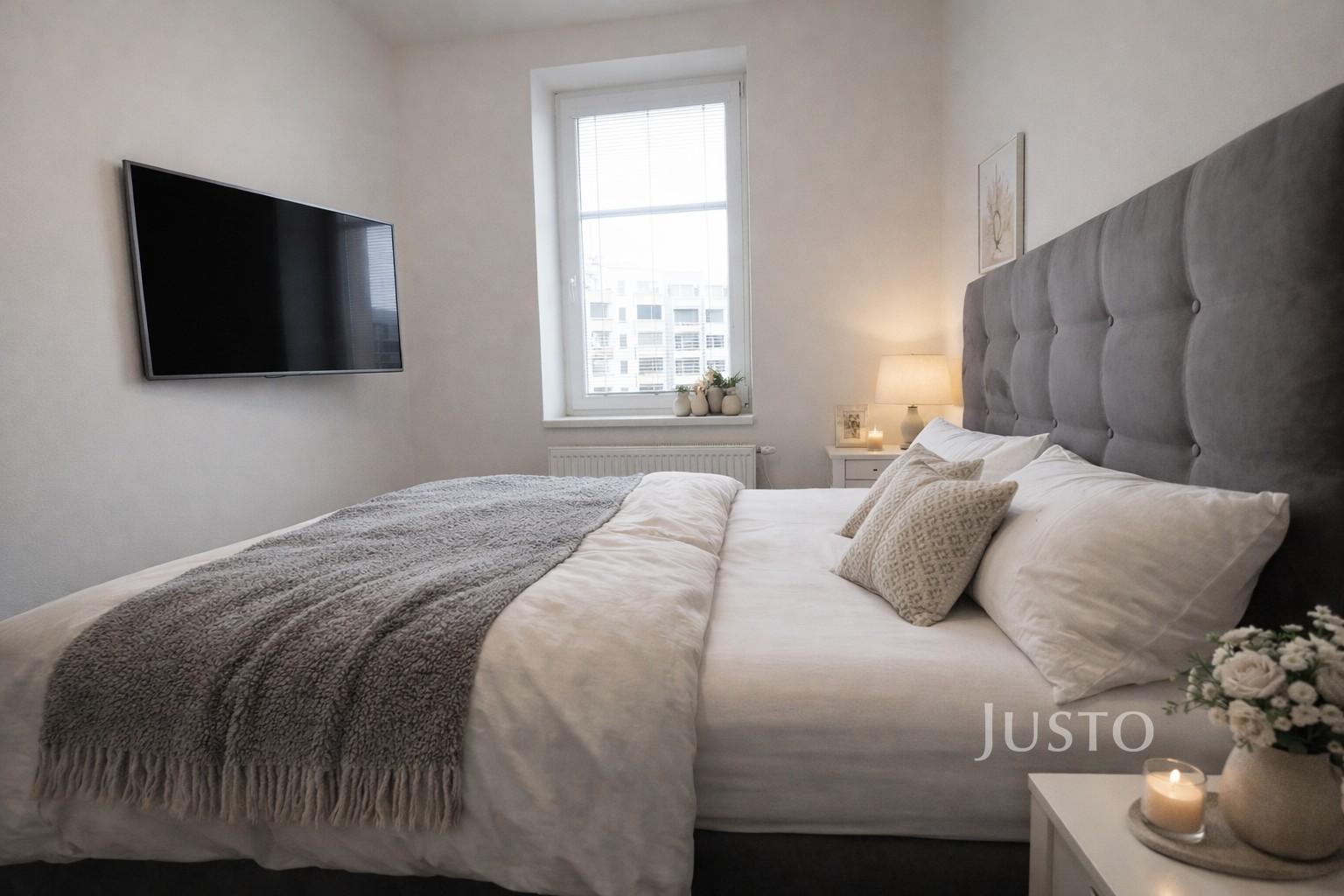 Prodej 1+1 34 m², včetně parkovacího stání ve vnitrobloku, sklepa, Písek - Pražská