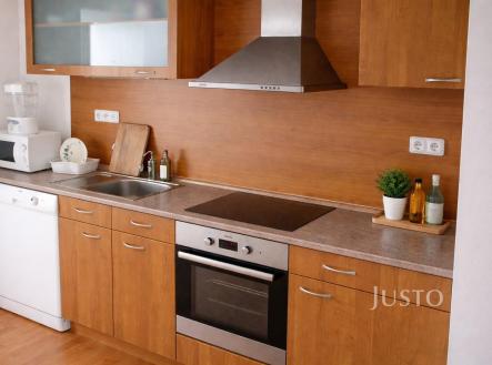 Pronájem bytu, 2+1, 75 m² obrázek