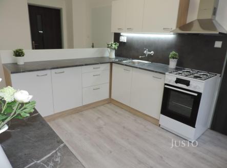 Pronájem bytu, 2+1, 58 m²