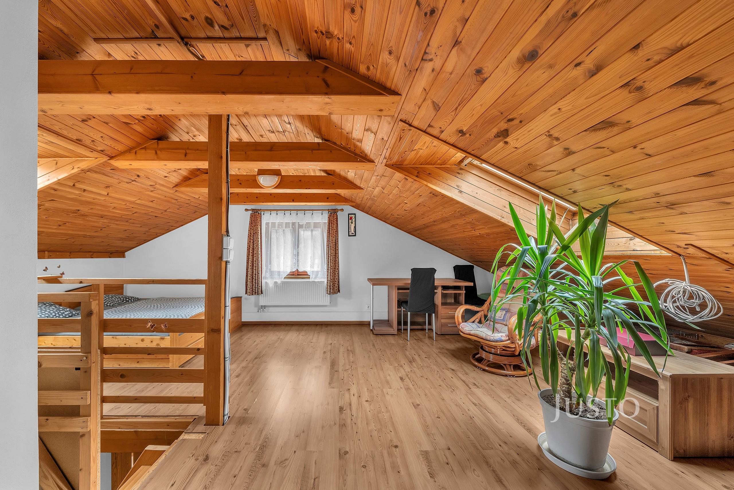 Prodej rodinného domu 129 m² s pozemkem 409 m² + terasa 22 m²