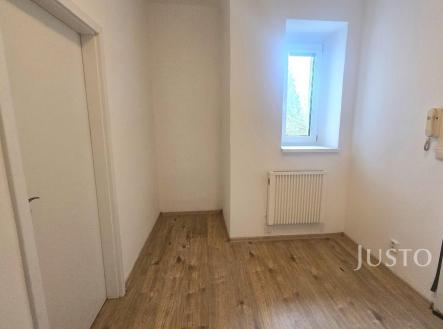 Pronájem bytu, 1+1, 34 m²